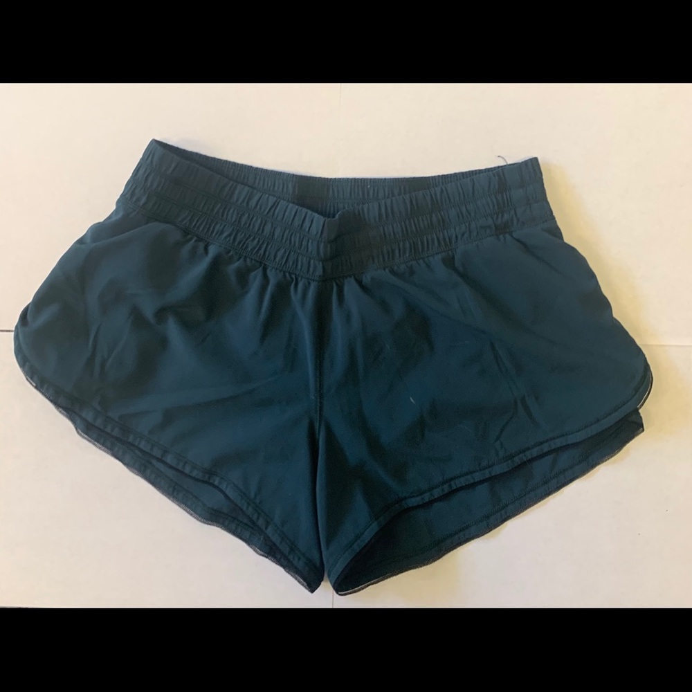 Lululemon Size 4 Shorts